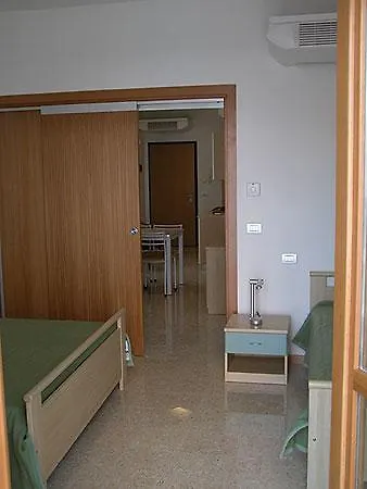 לידו די ג'סולו Residence Ca D'Oro מלון דירות לידו די ג'סולו