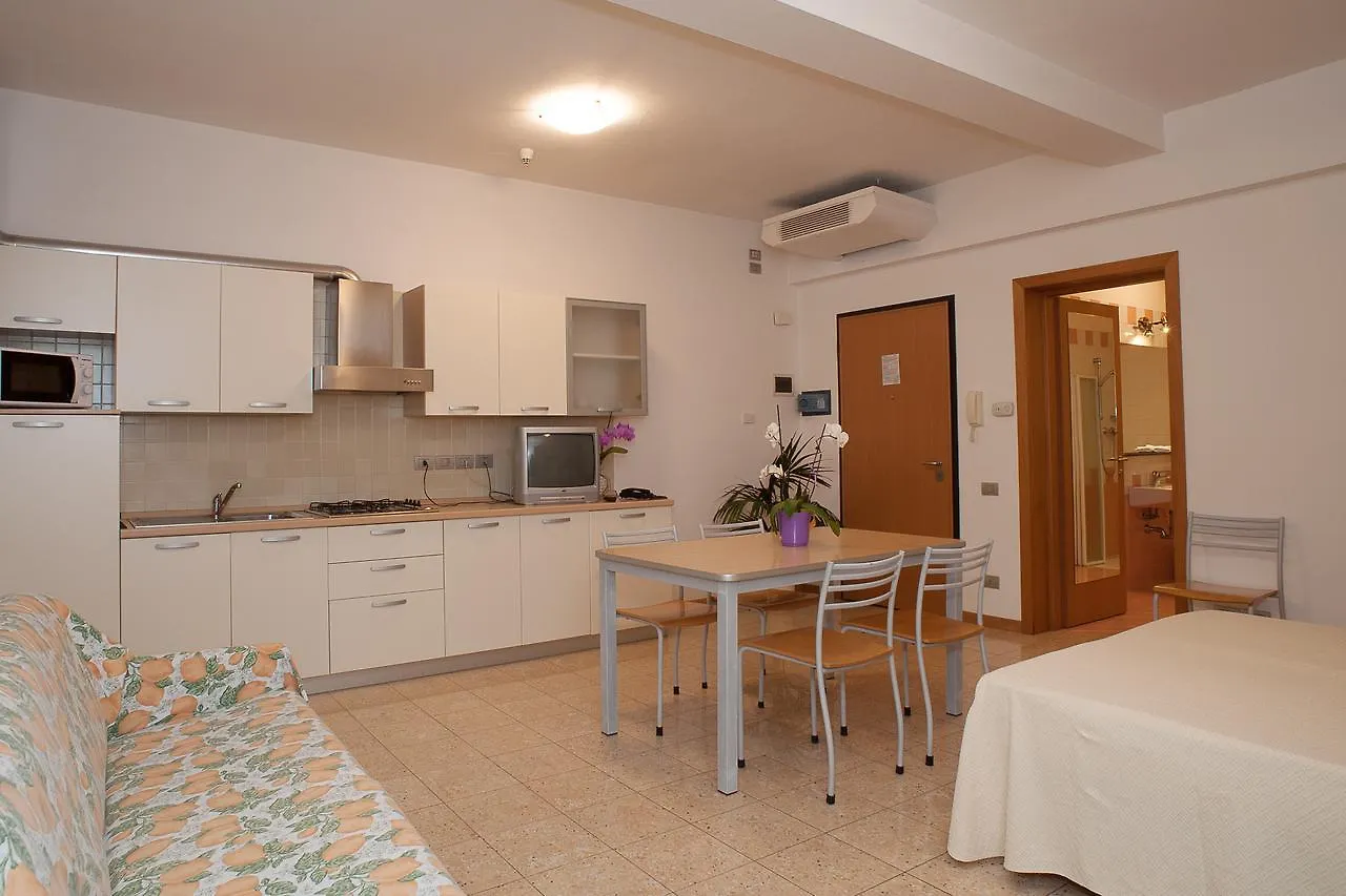 Residence Ca D'Oro 利多迪迪耶索洛
